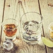 CONSUMO DE ALCOHOL DESPUÉS DEL TRASPLANTE DE CABELLO
