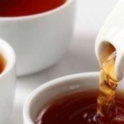 هل يمكنك شرب الشاي بعد عملية زراعة الشعر؟
